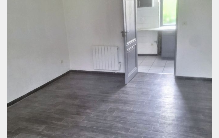 2 Pièces CHAPONOST (69630)  44 m2 600 € 