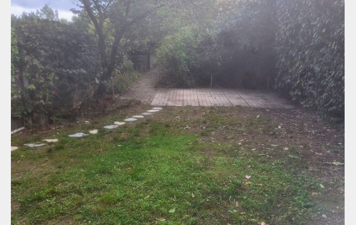 Appartement CHAPONOST (69630) 60 m<sup>2</sup> 780 € 