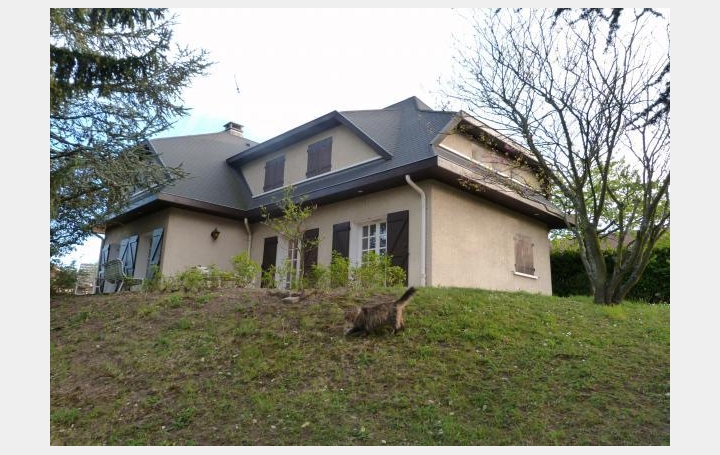 Réseau Immo-diffusion : Villa  VERNAISON  145 m2 1 600 € 