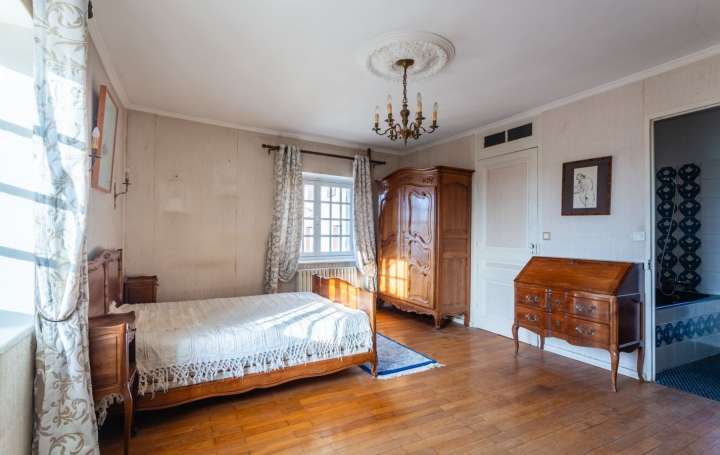 Maison SAINT-DIDIER-AU-MONT-D'OR (69370)  154 m2 1 092 000 € 