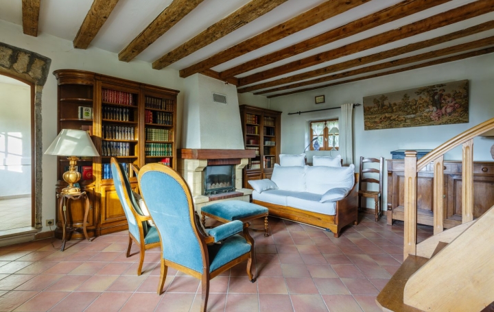 Maison SAINT-DIDIER-AU-MONT-D'OR (69370)  154 m2 1 092 000 € 