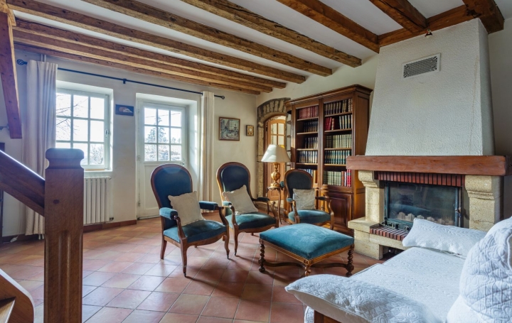 Maison SAINT-DIDIER-AU-MONT-D'OR (69370)  154 m2 1 092 000 € 