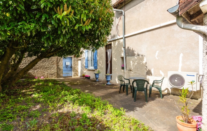 Maison / Villa SAINTE-FOY-LES-LYON (69110) 76 m<sup>2</sup> 399 000 € 