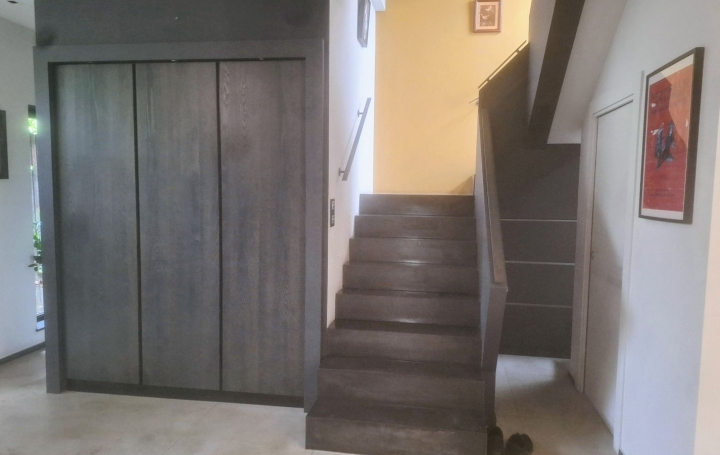 Maison LYON (69003)  137 m2 1 130 000 € 