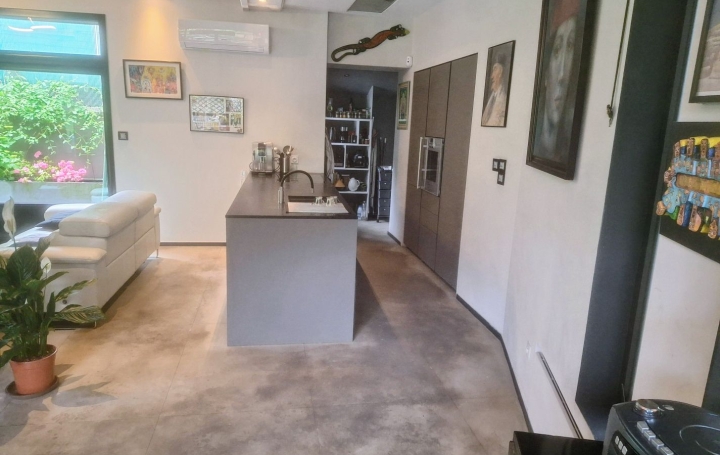 Maison LYON (69003)  137 m2 1 130 000 € 
