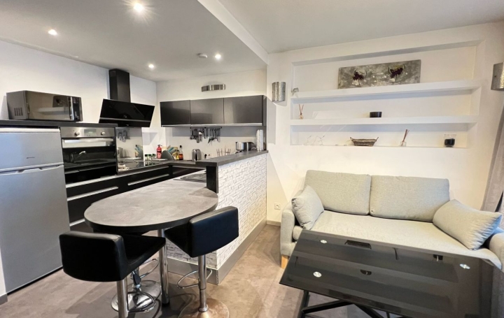 Maison LYON (69007)  46 m2 270 000 € 