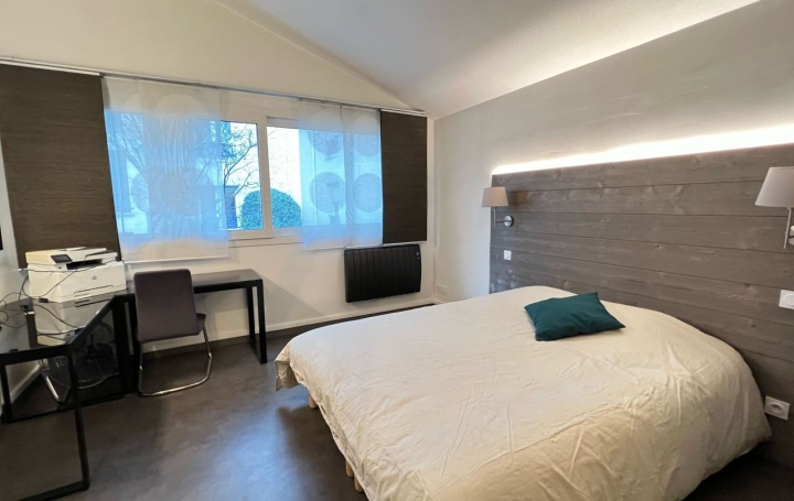 Maison LYON (69007)  46 m2 270 000 € 