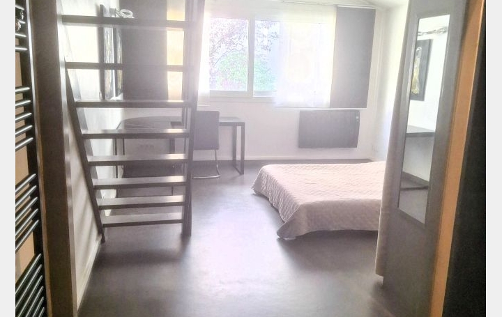 Maison LYON (69007)  46 m2 270 000 € 
