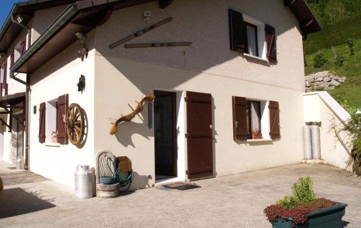 Réseau Immo-diffusion : Appartement P3  POMMIERS-LA-PLACETTE  112 m2 650 € 