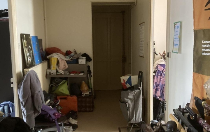 4 Pièces VOIRON (38500)  91 m2 139 000 € 