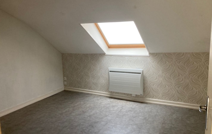 3 Pièces VOIRON (38500)  54 m2 112 000 € 