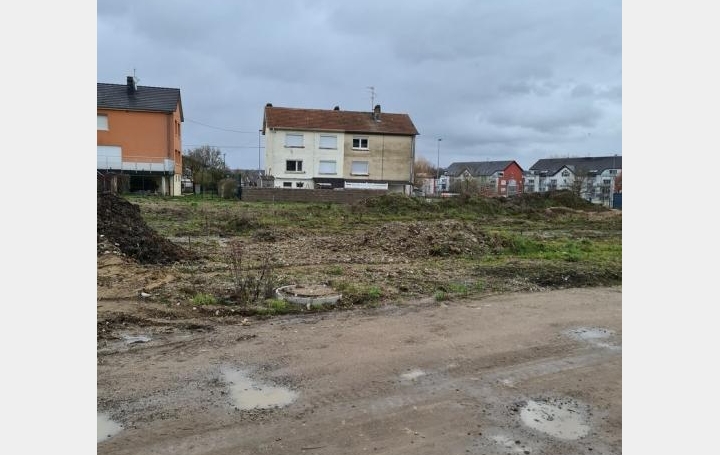 Réseau Immo-diffusion : Terrain  SARREGUEMINES   64 490 € 