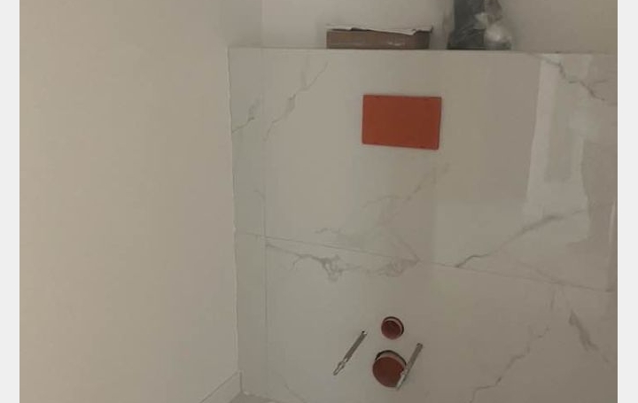 2 Pièces COCHEREN (57800)  53 m2 111 000 € 