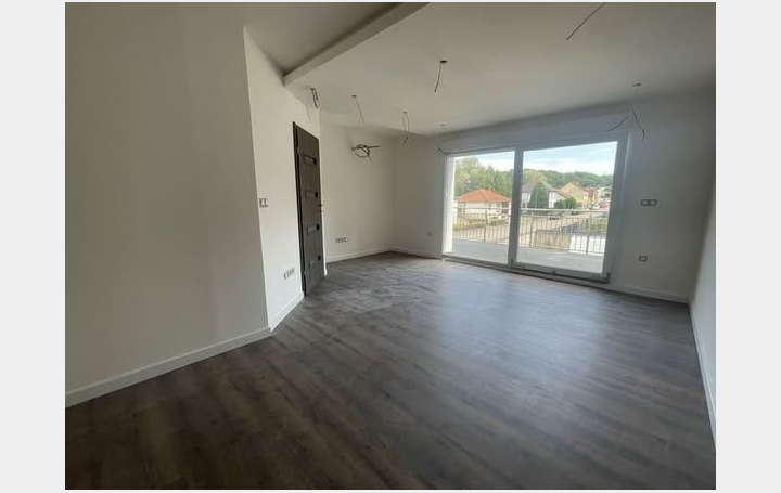 3 Pièces COCHEREN (57800)  61 m2 130 000 € 