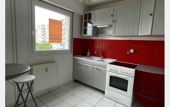 Réseau Immo-diffusion : Appartement P2  FORBACH  46 m2 55 000 € 