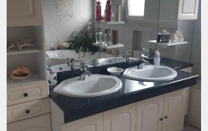 Maison OETING (57600)  135 m2 257 000 € 