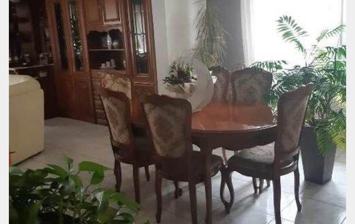 Maison OETING (57600)  135 m2 257 000 € 