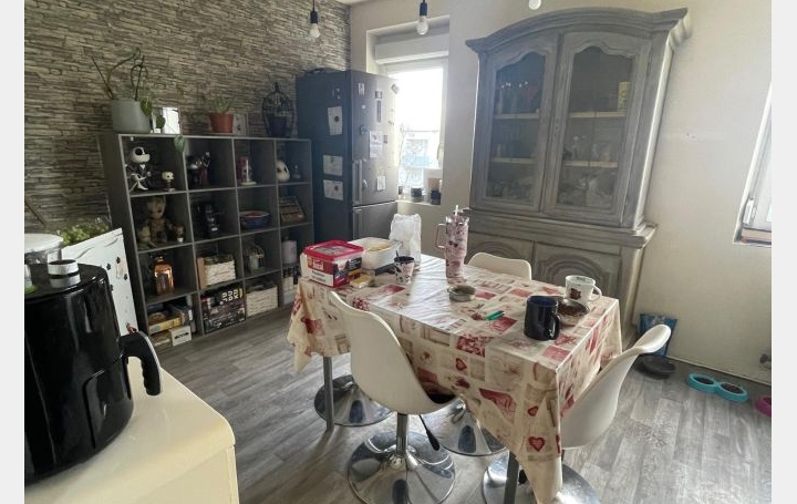 5 Pièces PETITE-ROSSELLE (57540)  82 m2 59 000 € 