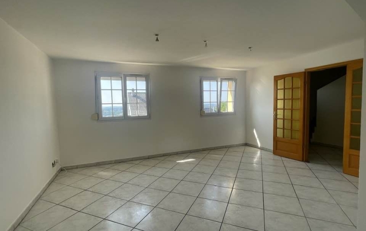 Villa OETING (57600)  139 m2 275 000 € 