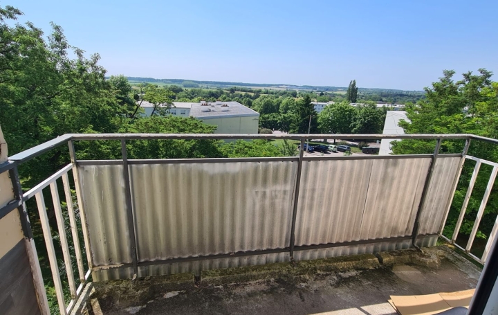 3 Pièces FAREBERSVILLER (57450)  59 m2 70 000 € 