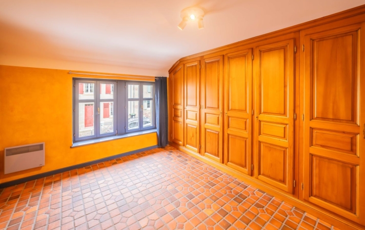 Maison HOMBOURG-HAUT (57470)  134 m2 157 000 € 