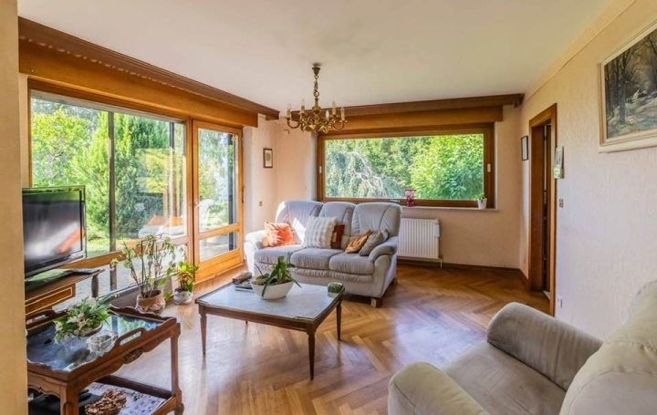 Villa OETING (57600)  197 m2 426 000 € 