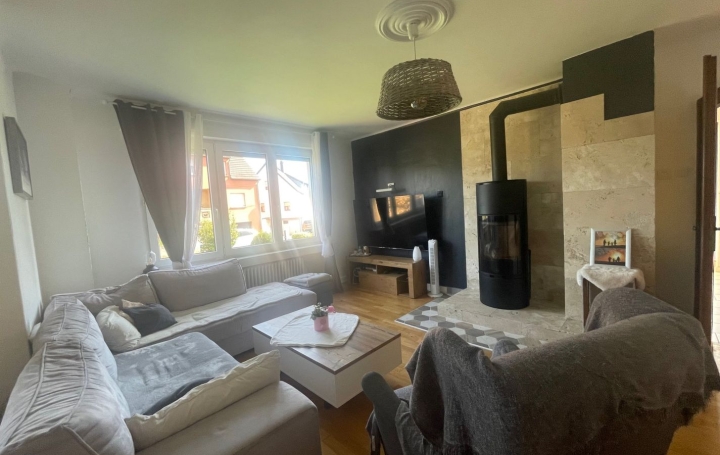 Maison PETITE-ROSSELLE (57540)  212 m2 329 000 € 