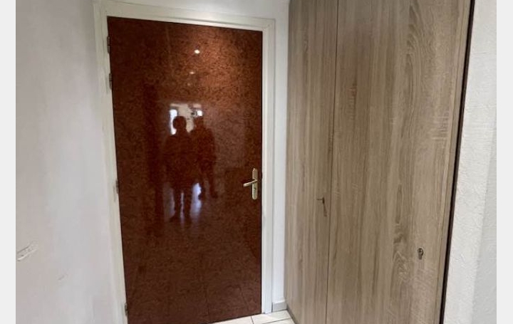 Local commercial FORBACH (57600)  98 m2 169 000 € 