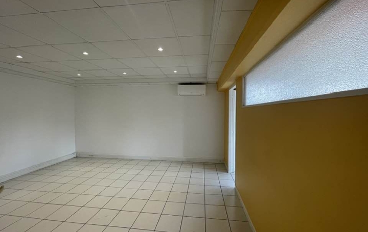 Local commercial FORBACH (57600)  98 m2 169 000 € 