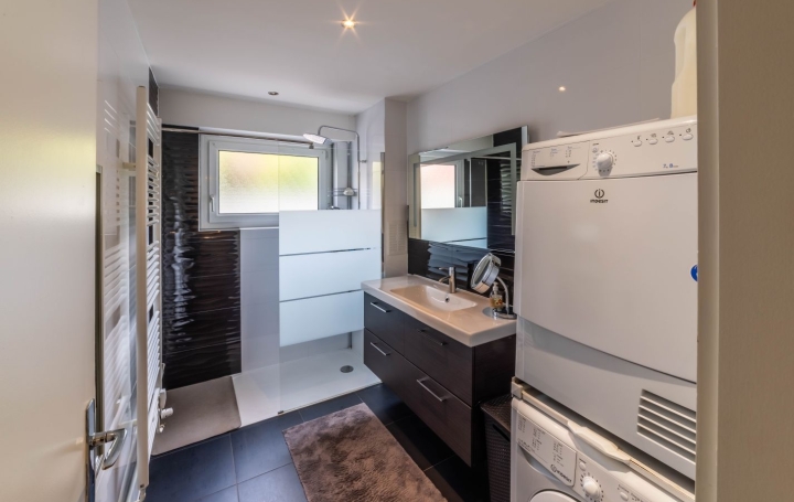 4 Pièces SARREGUEMINES (57200)  92 m2 119 000 € 