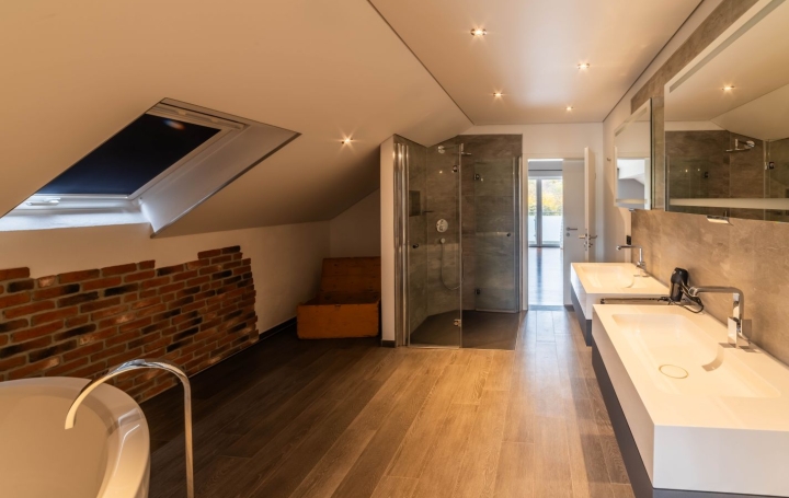 Maison ALSTING (57515)  218 m2 520 000 € 