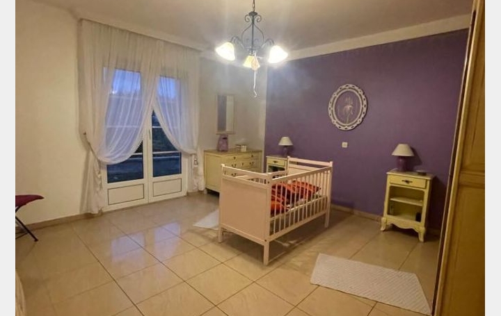 Villa HOMBOURG-HAUT (57470)  175 m2 364 000 € 