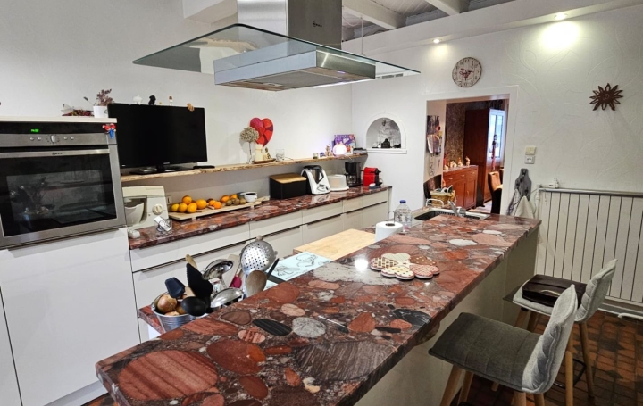 Maison COCHEREN (57800)  163 m2 180 000 € 