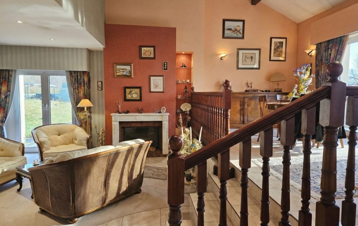 Maison SPICHEREN (57350)  218 m2 257 900 € 