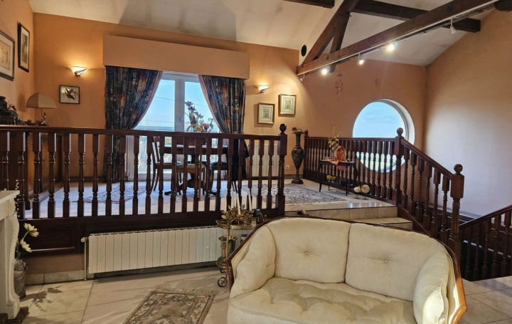 Maison SPICHEREN (57350)  218 m2 257 900 € 