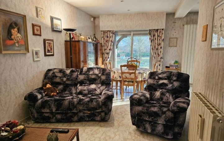 Maison SPICHEREN (57350)  218 m2 257 900 € 