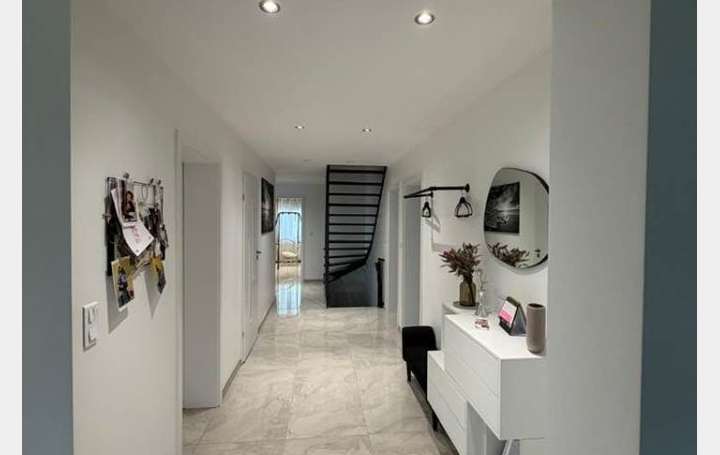 Villa BOUSBACH (57460)  145 m2 269 000 € 