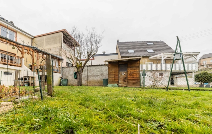 Maison LIXING-LES-ROUHLING (57520)  175 m2 218 000 € 