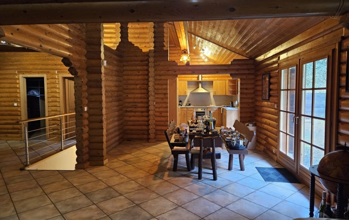 Maison COCHEREN (57800)  139 m2 198 000 € 