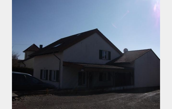 Réseau Immo-diffusion : Maison  SAINT-FRANCOIS-LACROIX  170 m2 230 000 € 