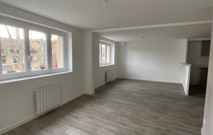 Réseau Immo-diffusion : Appartement P4  SAINT-SYMPHORIEN-D'OZON  81 m2 950 € 