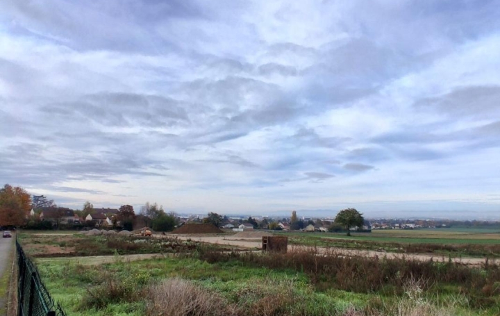 Terrain GENAS (69740)   240 000 € 