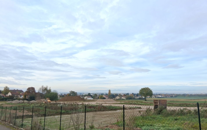 Terrain GENAS (69740)   240 000 € 