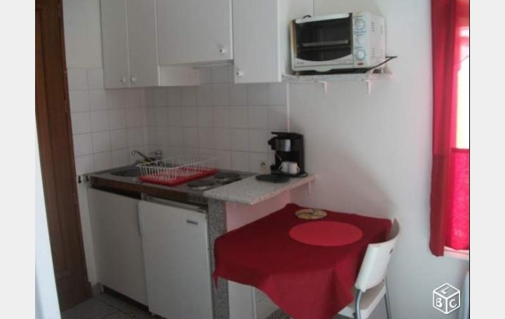 Réseau Immo-diffusion : Studio  POLLIONNAY  25 m2 465 € 