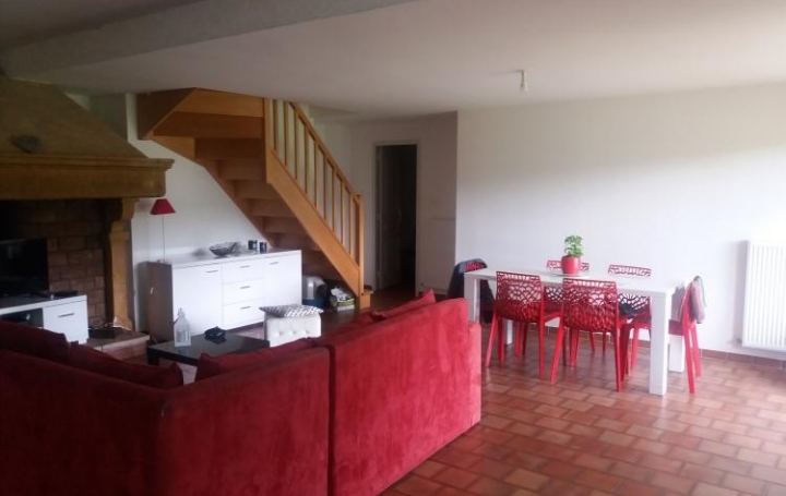 Réseau Immo-diffusion : Appartement P4  FLEURIEUX-SUR-L'ARBRESLE  94 m2 951 € 