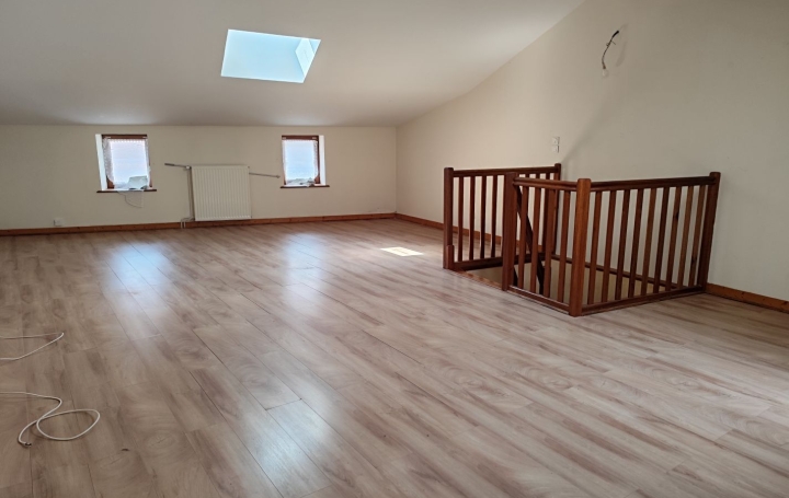 Maison de village BIBOST (69690)  112 m2 860 € 