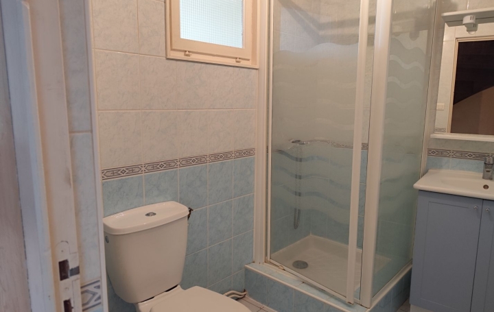 Maison de village BIBOST (69690)  112 m2 860 € 