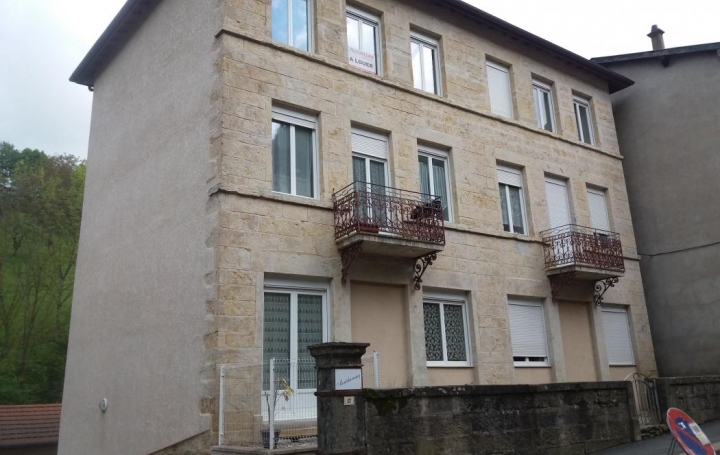Réseau Immo-diffusion : Appartement P3  COURZIEU  46 m2 450 € 