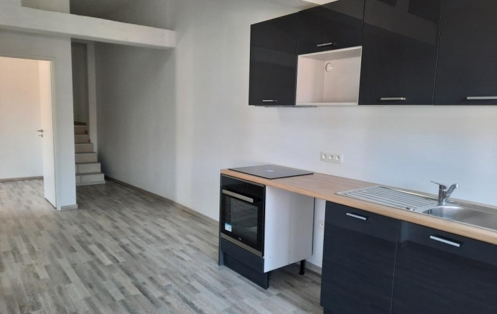 Réseau Immo-diffusion : Appartement P3  SAVIGNY  57 m2 367 € 