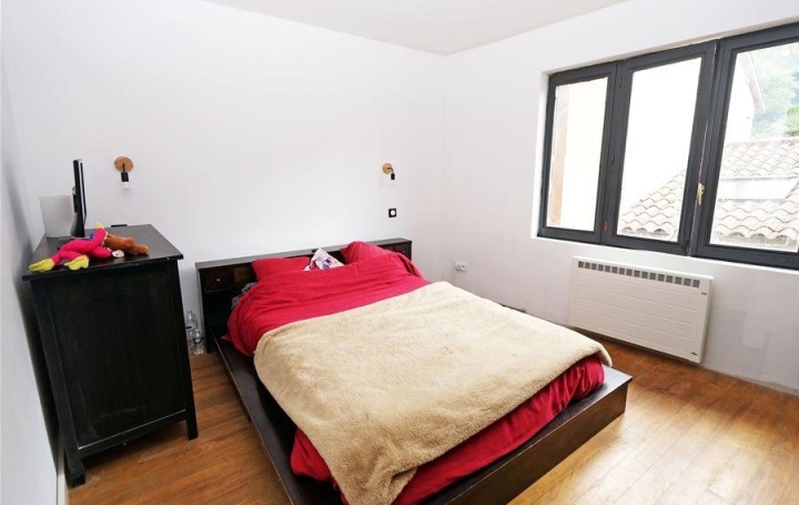 Maison de village COURZIEU (69690)  70 m2 190 000 € 